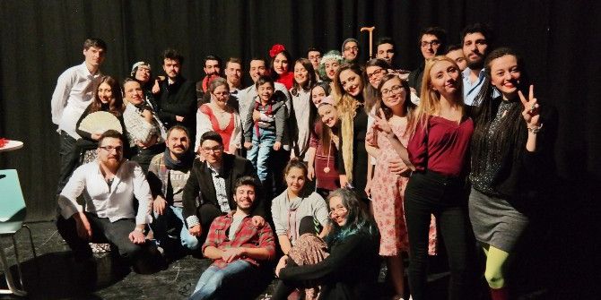 Altın Gününde Kitap Topladılar