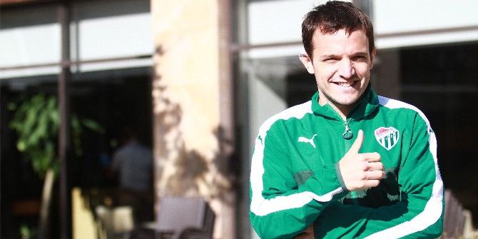 Batalla: “Heykelimin Dikilmesi Beni Onurlandırır Ama...”