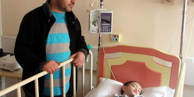 Ciğerine Fındık Kaçan Çocuk Nefes Kesen Operasyonla Kurtarıldı...
