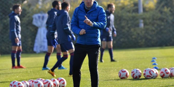 Eroğlu: "Futbolun Robert Koleji’yiz"