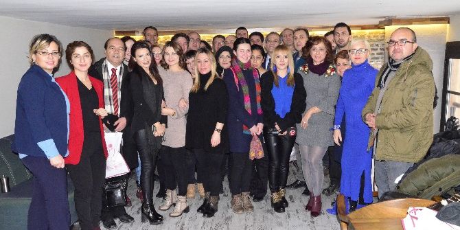 Özel Ümit’ten Gazetecilere Yüzde Yüz İndirim