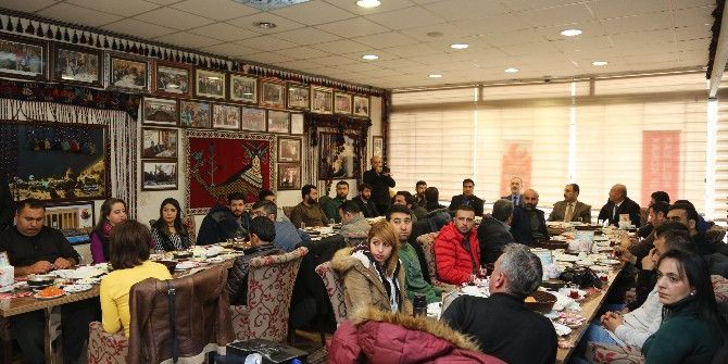 Tuşba Belediyesi Gazetecilerle Buluştu