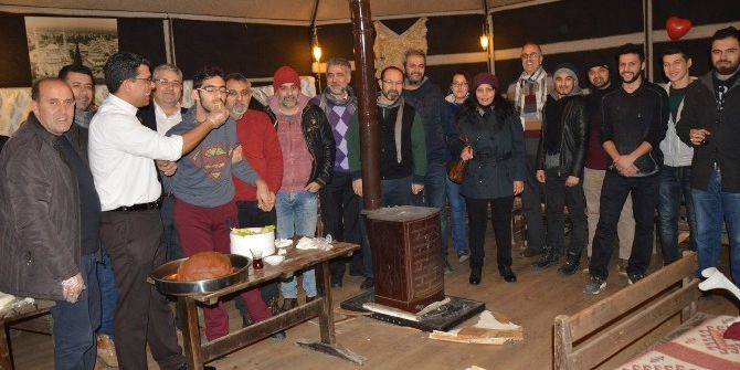 Yunusemre Kent Konseyi Gazetecileri Unutmadı