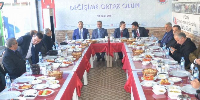 Belediye Başkan Vekili Taşkın Gazetecilerle Bir Araya Geldi