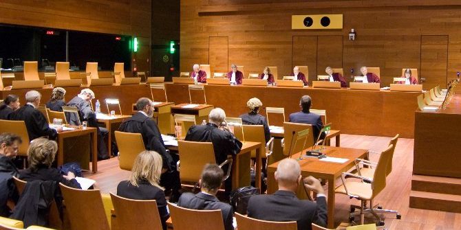 Aihm: Yüzme Dersi Mecburidir