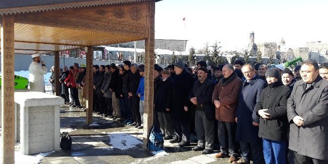 Yılmazoğlu’na Son Görev