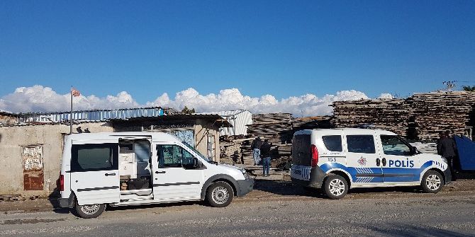 Manavgat’ta 300’e Yakın İnşaat Kalıbı Çalındı