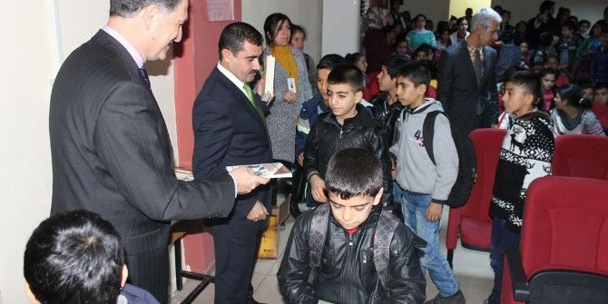 Dicle Elektrik Öğrenci Buluşmalarını Sürdürüyor