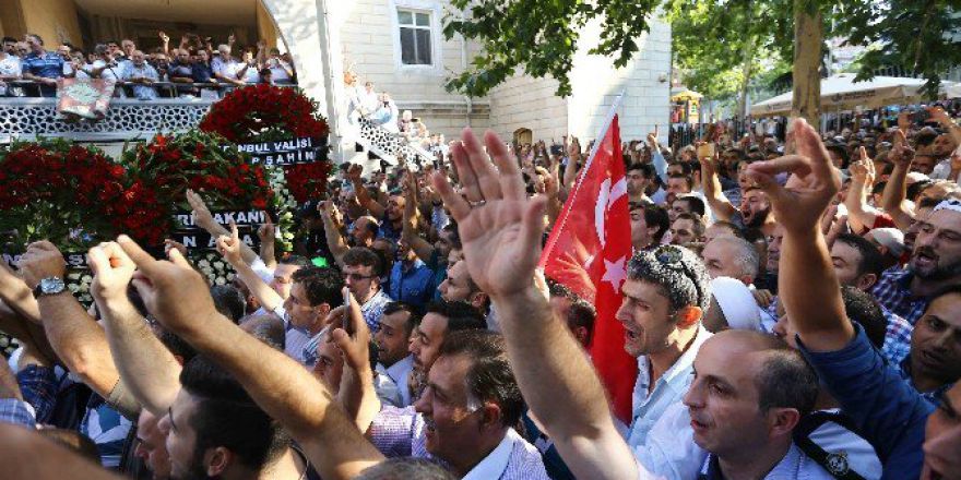 Şehit Özel Harekat Polis Müdürü Fikret Metin Öztürk Son Yolculuğuna Uğurlandı