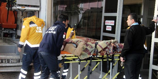 Suriye’deki Çatışmalarda Yaralanan 9 Suriyeli Kilis’e Getirildi