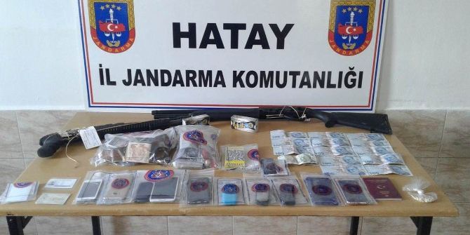 Hatay’da Göçmen Kaçakçılığından 5 Kişi Tutuklandı
