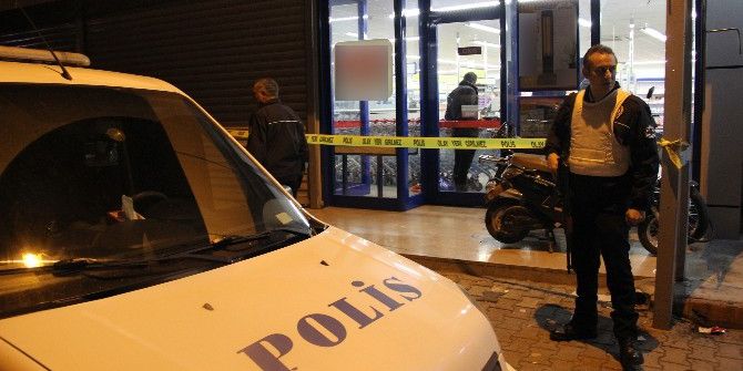 Adana’da Pompalı Tüfekle Market Soygunu