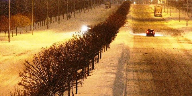 Konya’da Kar Yağışı Ulaşımı Olumsuz Etkiliyor