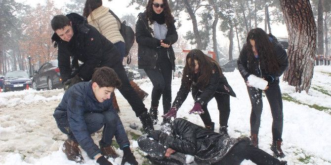 Denizli’de Eğitime Kar Engeli