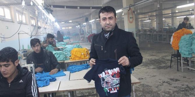 Tekstil Fabrikasına 2 Bin Tl’ye Çalışacak İşçi Bulunamıyor