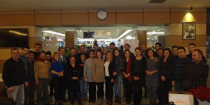 Özdilek Avm Gazetecileri Yine Unutmadı