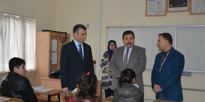 Kaymakam Sırmalı Dokuz Eylül Ortaokulunu Ziyaret Etti