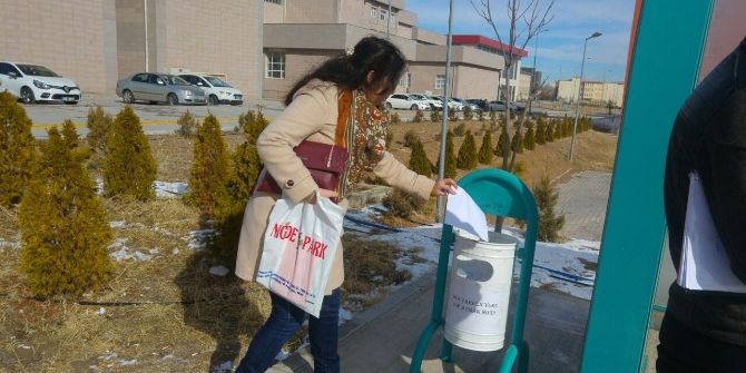 Üniversite Öğrencileri Farkındalık Oluşturuyor