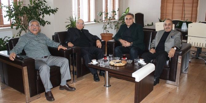 Nevşehir Eski Valisi Asım Hacımustafaoğlu Başkan Karaaslan’ı Ziyaret Etti