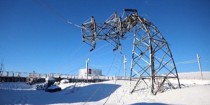 Konya’da Bir İlçeye 22 Saattir Elektrik Verilemiyor