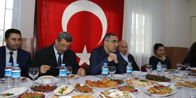 Yüreğir Belediyesi’nden Suriyeli Kadınlara Meslek Kursu
