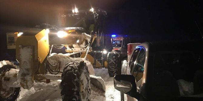 Büyükşehir Kar Mücadeleyi Aralıksız Sürdürüyor