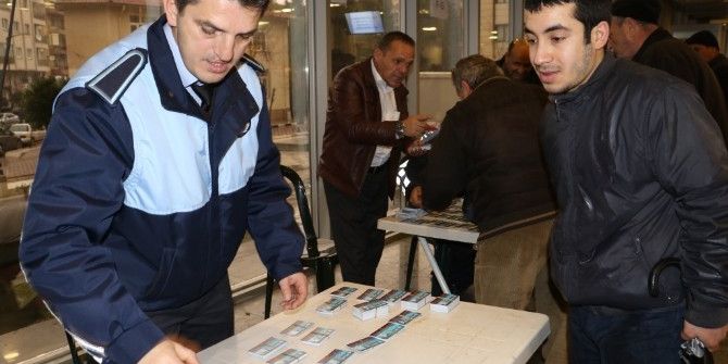 İl Dışındaki Öğrenciler De Manisakart Sahibi Oluyor