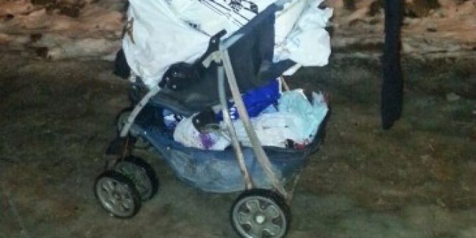 Sokak Ortasına Bırakılan Bebek Arabası Paniğe Sebep Oldu
