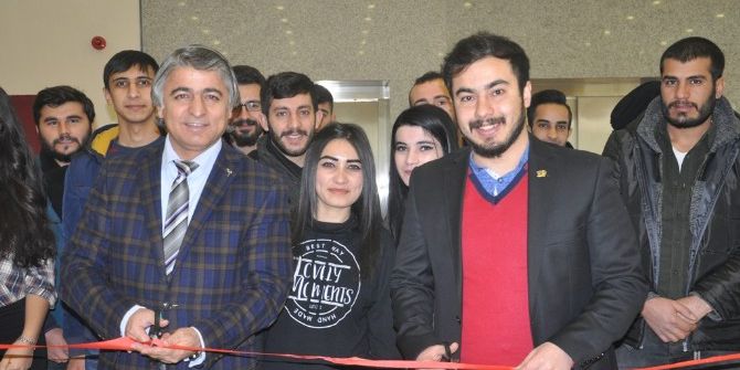 Aket’ten İshakpaşa Sarayı Fotoğraf Sergisi