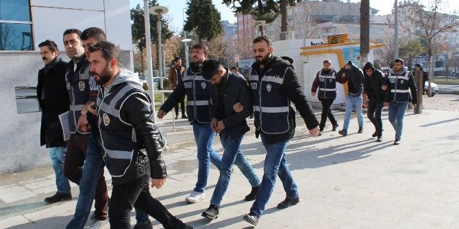 Tütün Hırsızı 4 Şahıs Tutuklandı