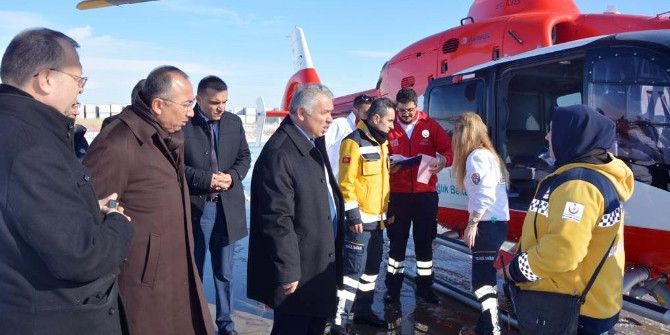 İzmir’de Yaralanan Polisler Afyonkarahisar’dan Ankara’ya Nakledildi