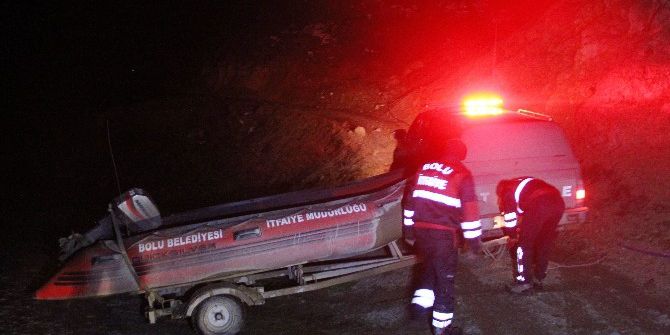 Balık Tutmak İsteyen 2 Kişi Baraj Gölünde Kayboldu