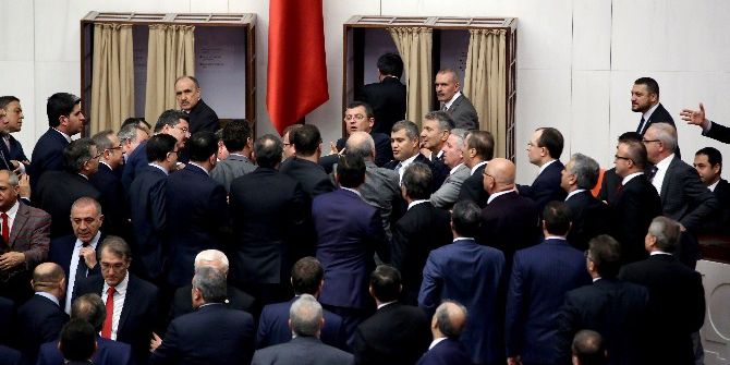 Tbmm Genel Kurulunda Usul Tartışması