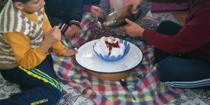 Kar Yağdı, Helvasını Yediler