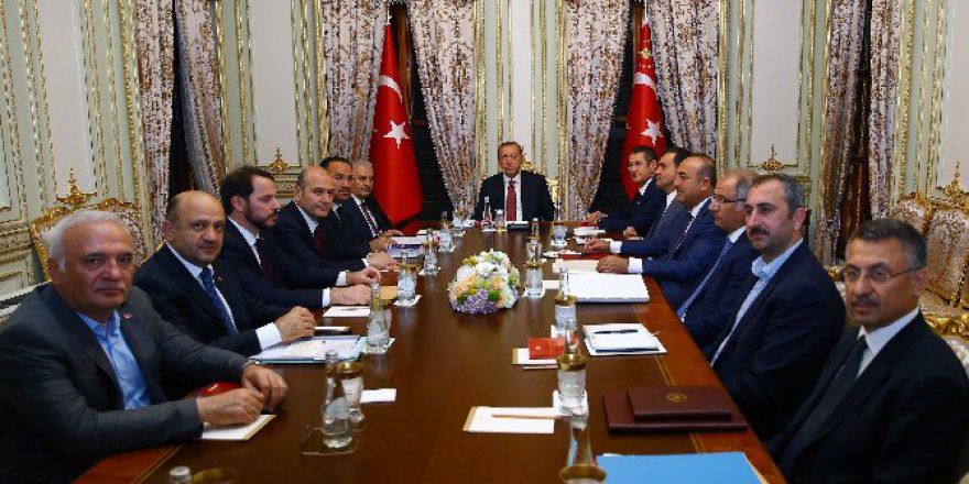 Cumhurbaşkanı Erdoğan Mabeyn Köşkü’nde Başbakan Yıldırım İle Görüştü