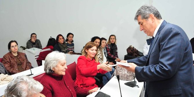 Balçova’nın Ev Hanımları Artık Meslek Sahibi