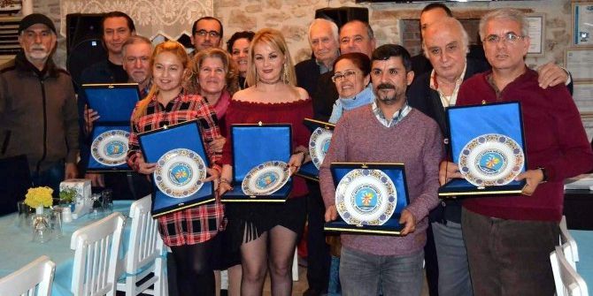 Datça Belediye Başkanı Gürsel Uçar Çalışan Gazetecileri Unutmadı