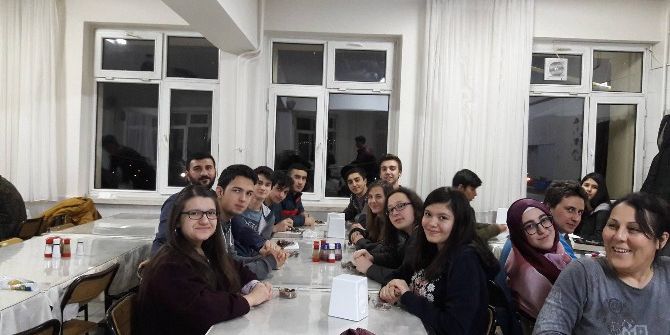 Fatih Fen Lisesi’nde Kestane Tadında Kış Buluşmaları