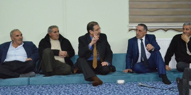 Başkan Bulutlar, Yunus Emre Mahalle Halkıyla Bir Araya Geldi