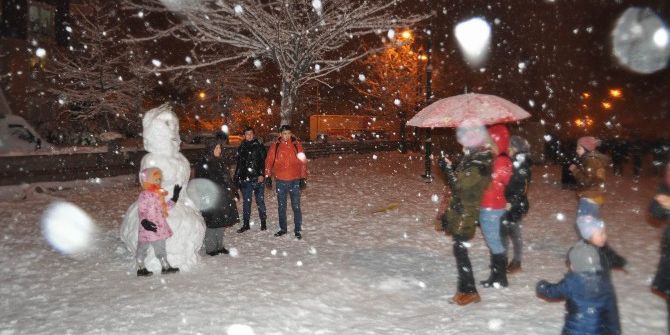 Kırklarelililer Kar Keyfini Festival Alanında Yaşadı