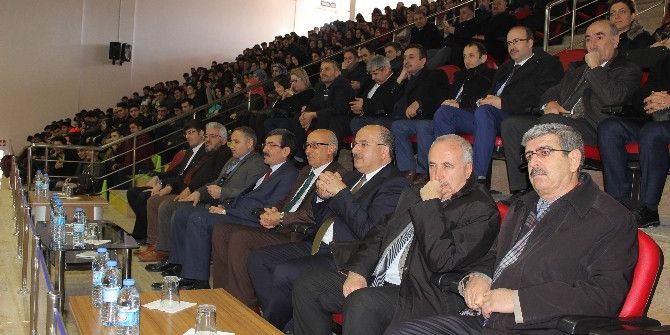 Öğrencilere ’Başarıya Gülümse’ Semineri Verildi