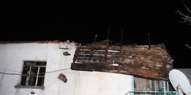 Milas’ta Yanan Şehit Ailesinin Evi İçin Yıkım Kararı Çıktı