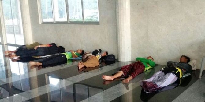 Deniz Feneri’nden Selden Etkilenen Taylandlı Ailelere Yardım