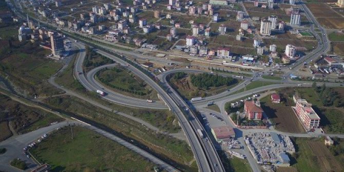 Tekkeköy’deki Viyadük Ve Kavşak Çalışmasının Yüzde 49’u Tamam