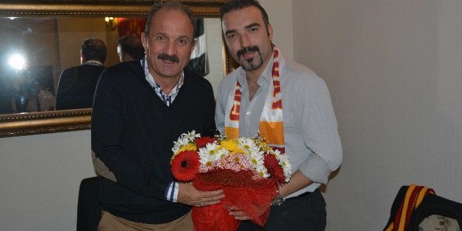 Başkan Saatcı, Ezeli Rakipleri Yemekte Bir Araya Getirdi.