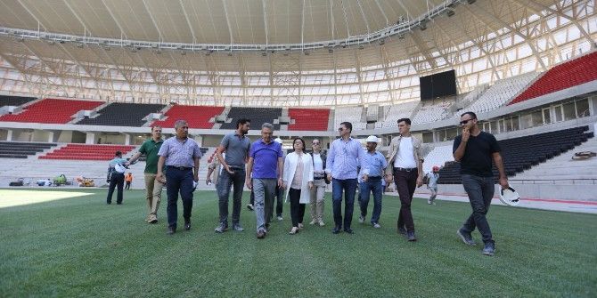 Büyükşehir’den Yeni Stadyumun İnşasına Destek