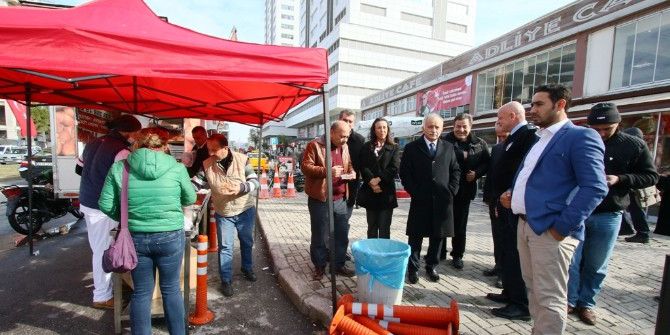 Kahraman Polis Memuru Dualarla Anıldı
