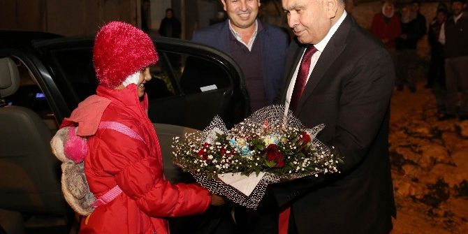 13 Yaşındaki Rümeysa, Sağlığına Kavuşarak Evine Döndü