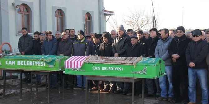 Yaşlı Çift Kömür Kovasından Sızan Gazdan Zehirlendi