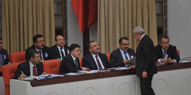 Anayasa Değişiklik Teklifinin 6. Maddesi Kabul Edildi